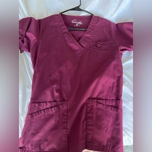 Buttersoft Scrub Top XS Maroon